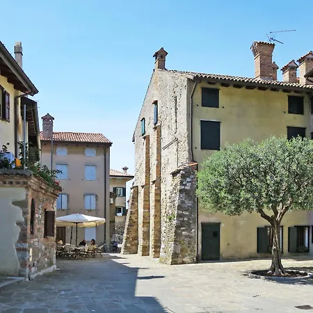 Gelso - Gdo 202 By Interhome Lejlighed Belvedere (Friuli Venezia Giulia)